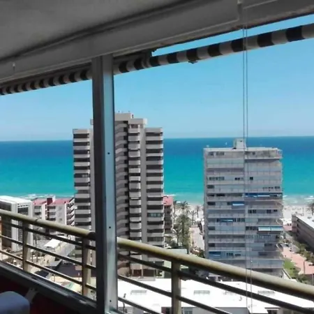 Leo Familiar Alicante