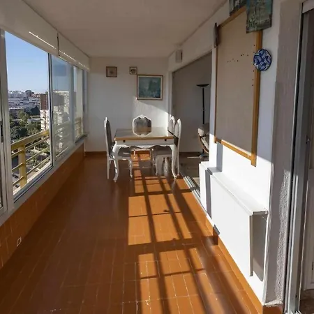 Apartment Leo Familiar